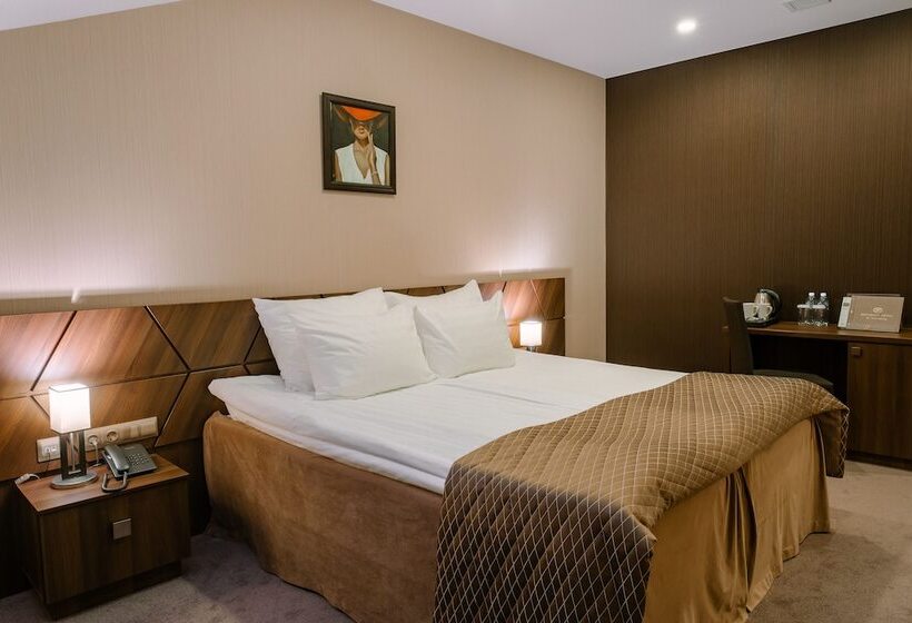 スーペリアールーム, Diplomat