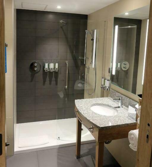 Номер Стандарт, Hampton By Hilton Gdansk Old Town