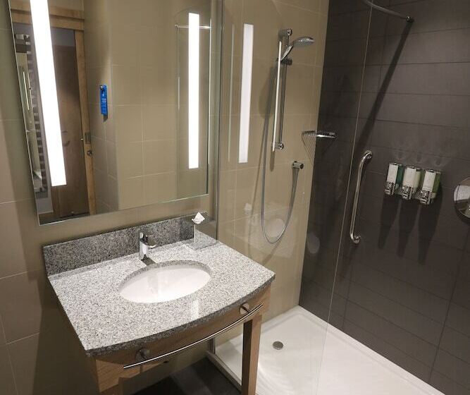 اتاق استاندارد با تخت دوبل, Hampton By Hilton Gdansk Old Town