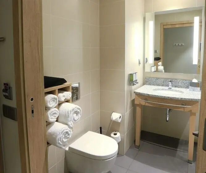 اتاق استاندارد, Hampton By Hilton Gdansk Old Town