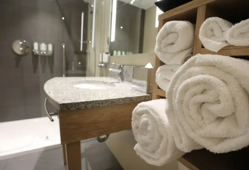 اتاق خانوادگی, Hampton By Hilton Gdansk Old Town
