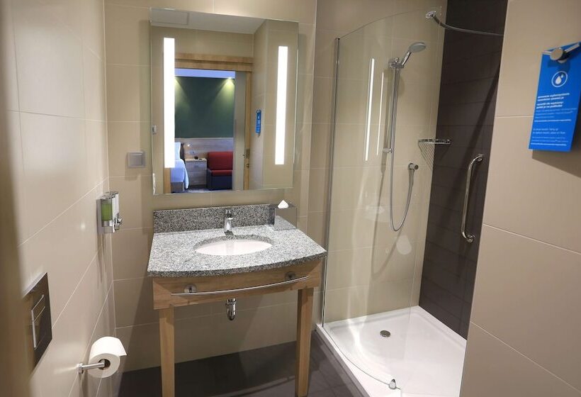 Семейный Номер, Hampton By Hilton Gdansk Old Town