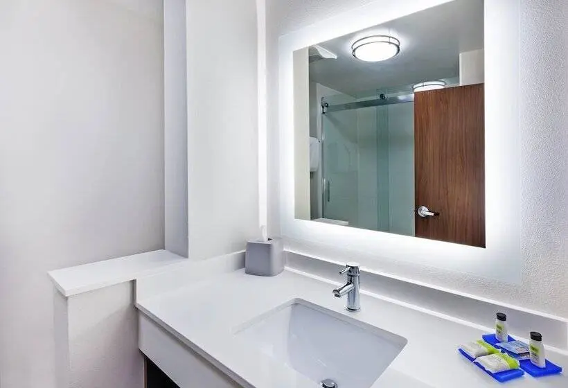 スイート, Holiday Inn Express & Suites Tulsa South   Woodland Hills, An Ihg