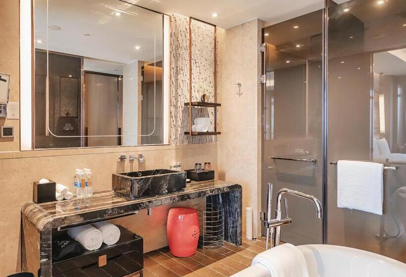 اتاق پرمیوم, Hualuxe Wuhu, An Ihg