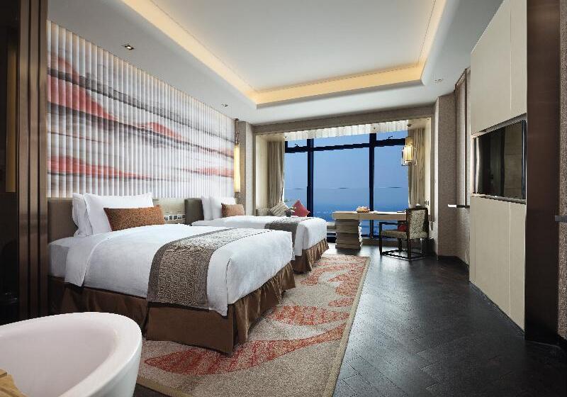 Standard Room River View, Hualuxe Wuhu, An Ihg