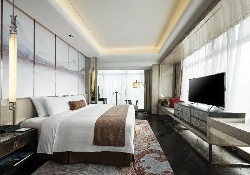 Premium-huone, Hualuxe Wuhu, An Ihg