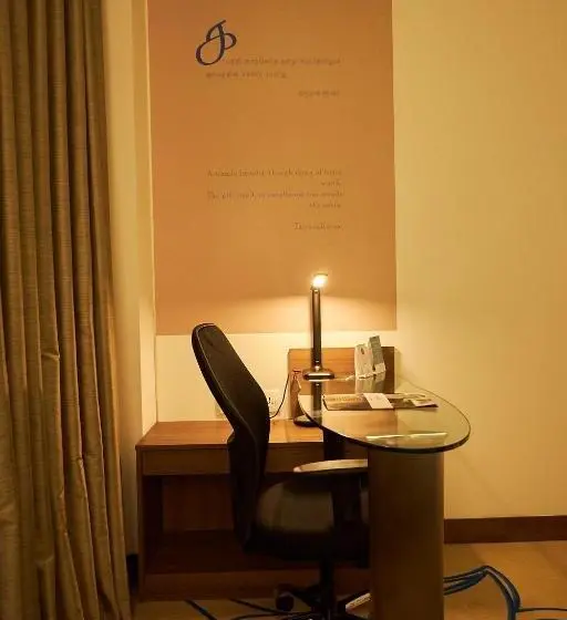 スーペリアールーム, Mercure Chennai Sriperumbudur