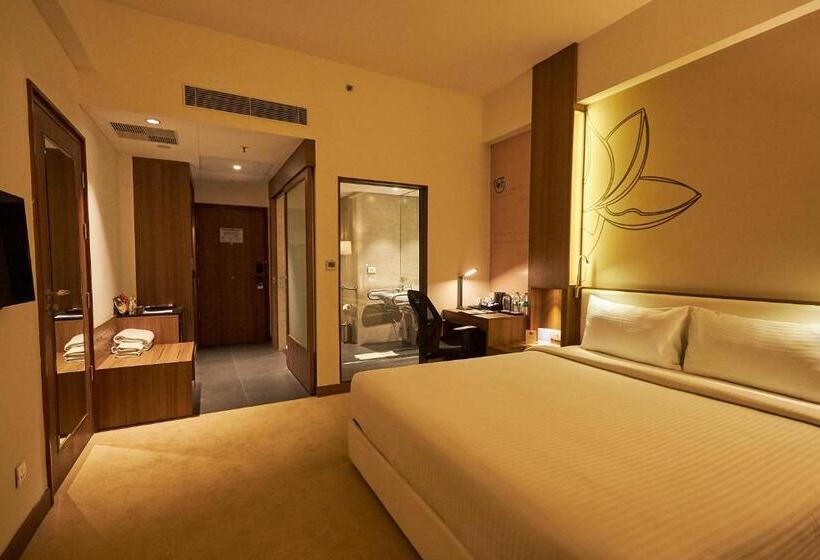 Классический Номер, Mercure Chennai Sriperumbudur