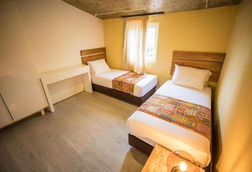 اتاق استاندارد یک نفره, Roça Santo António Ecolodge