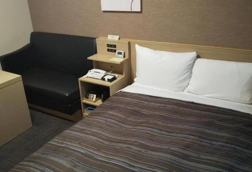 ダブルベッドのベーシックルーム, Route Inn Higashiomi Yokaichi Ekimae