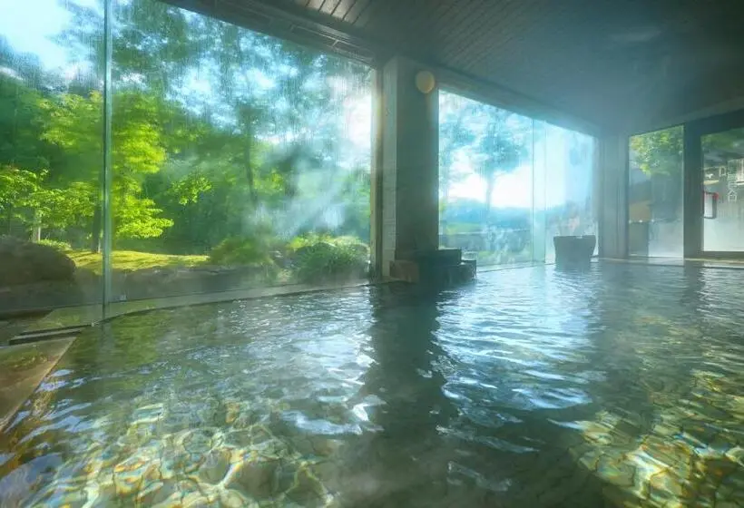Standard Neljän Hengen Huone, Sasakura Onsen Ryuunso