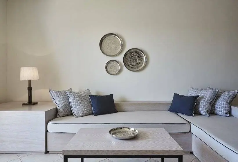 オーシャンビューデラックススイート, Skiathos Living