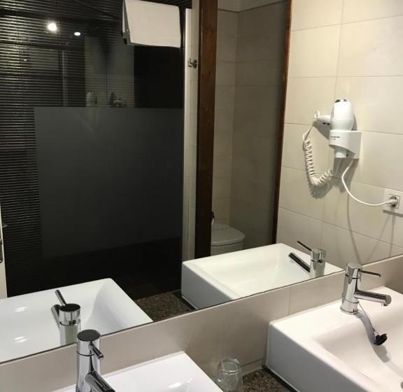 Апартаменты Deluxe 2 Спальни, Apartahotel Tres Quiñones