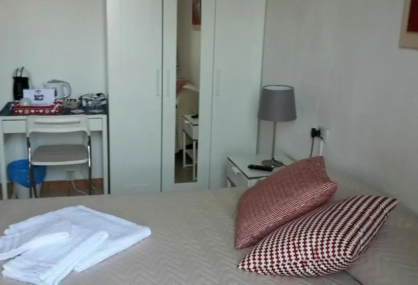 اتاق استاندارد, B&b Pierilu