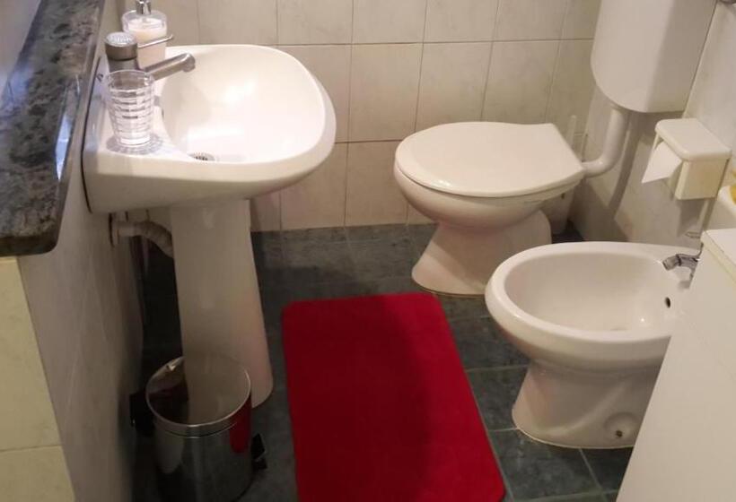 اتاق استاندارد, B&b Pierilu