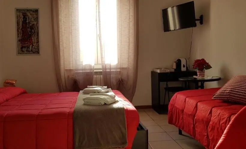 اتاق راحتی سه تخته, B&b Pierilu