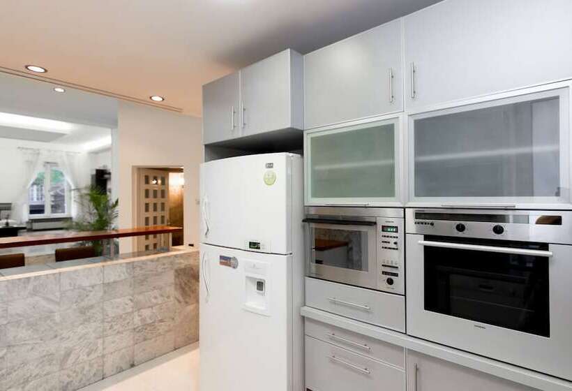 آپارتمان لوکس 2 خوابه, Central Park Residence