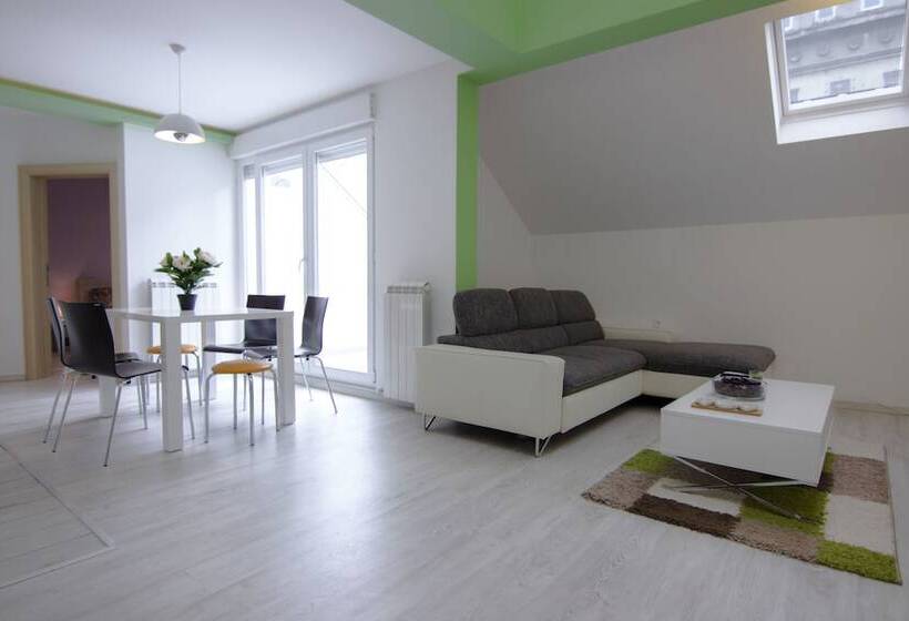 , Central Park Residence