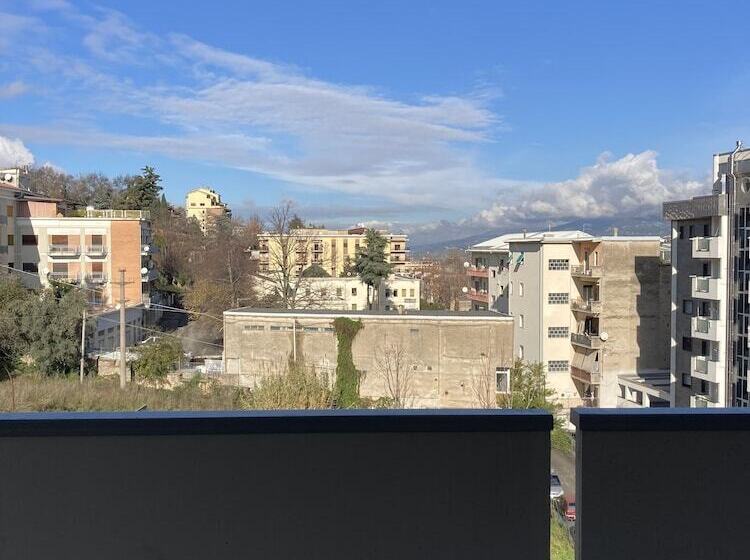 اتاق استاندارد با چشمانداز, Civico 27