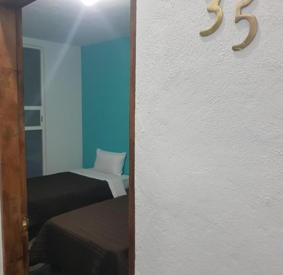 Quarto Estandar, La Siesta Del Patron