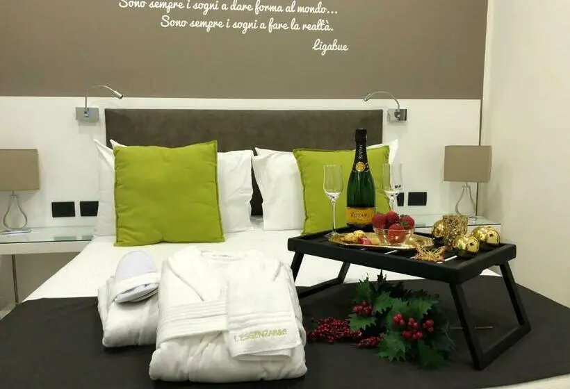 اتاق لوکس با چشم‌انداز دریا, L`essenza B&b