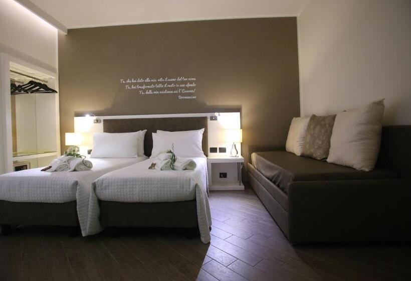 اتاق استاندارد سه نفره, L`essenza B&b