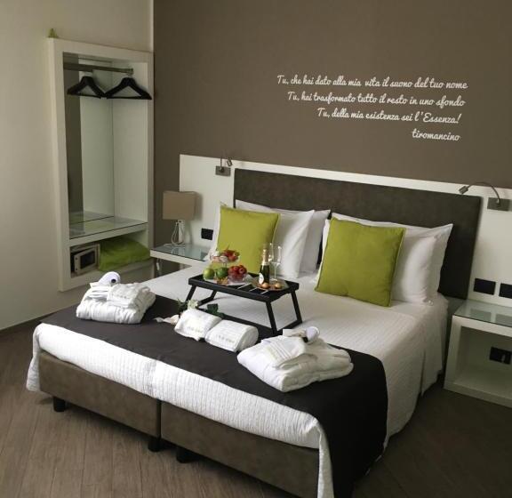 اتاق استاندارد سه نفره, L`essenza B&b