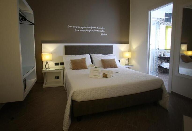 اتاق لوکس با چشمانداز دریا, L`essenza B&b