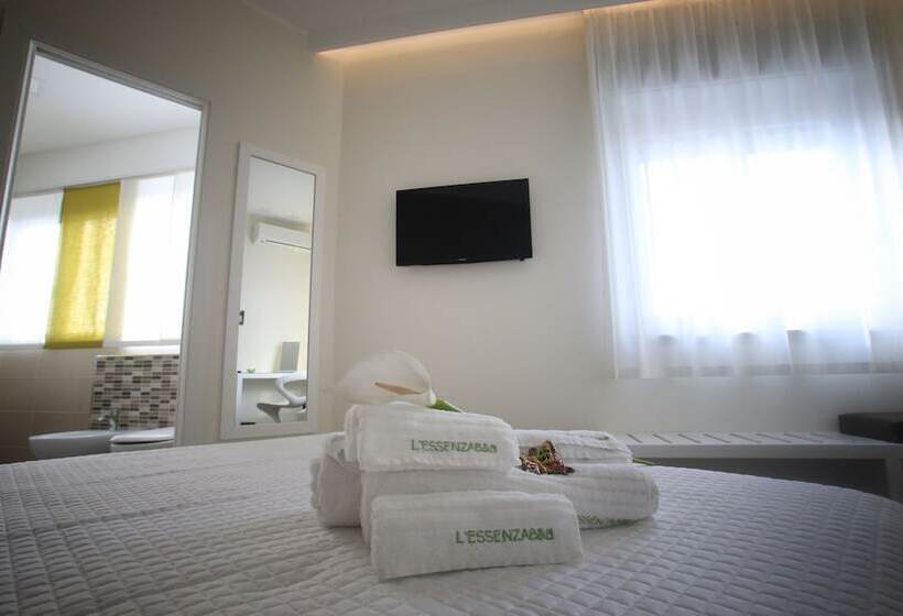 اتاق لوکس با چشمانداز دریا, L`essenza B&b