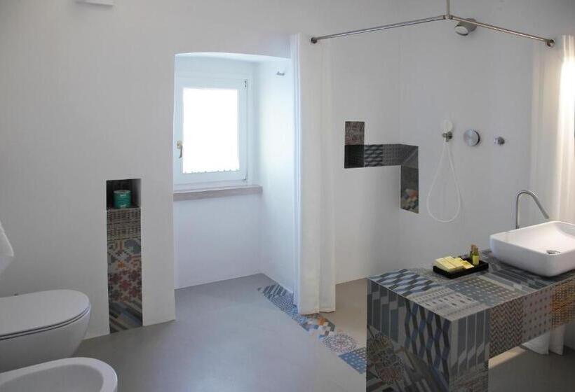 豪华房间, Piano Piano Rooms