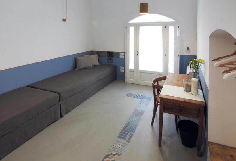 豪华房间, Piano Piano Rooms