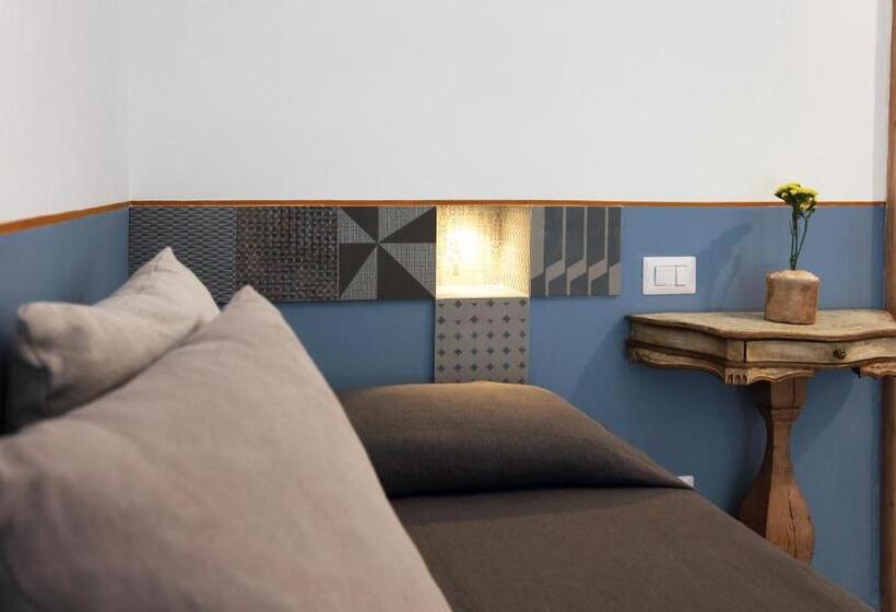 带大床的高级房间, Piano Piano Rooms