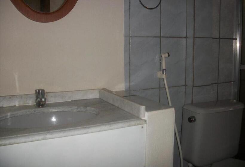 Escritório Estándar, Pousada Residencial Santana