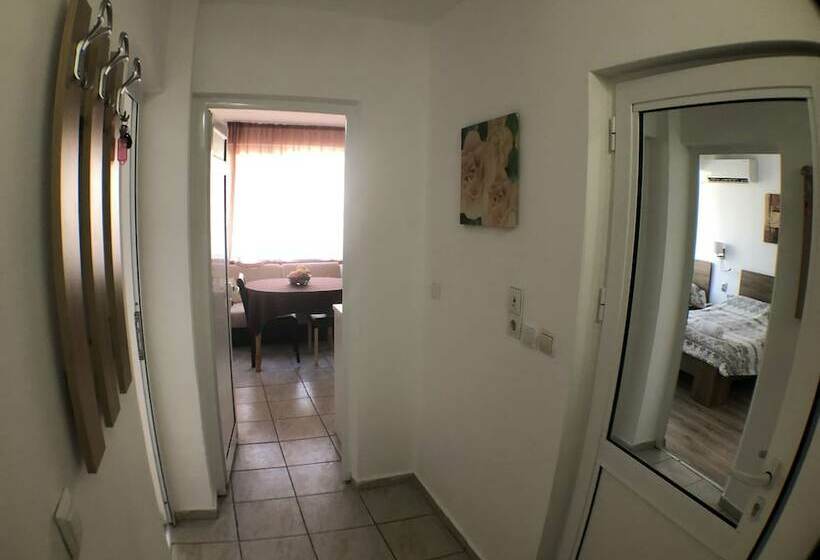 1ベッドルームのコンフォーとアパートメント, Samuil Apartments