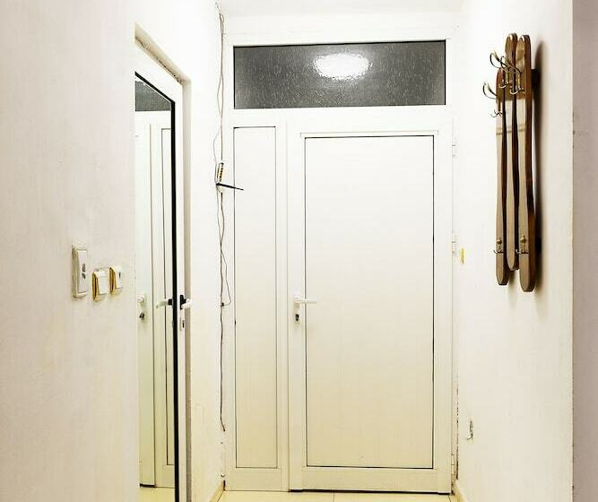 带1个卧室的舒适公寓, Samuil Apartments