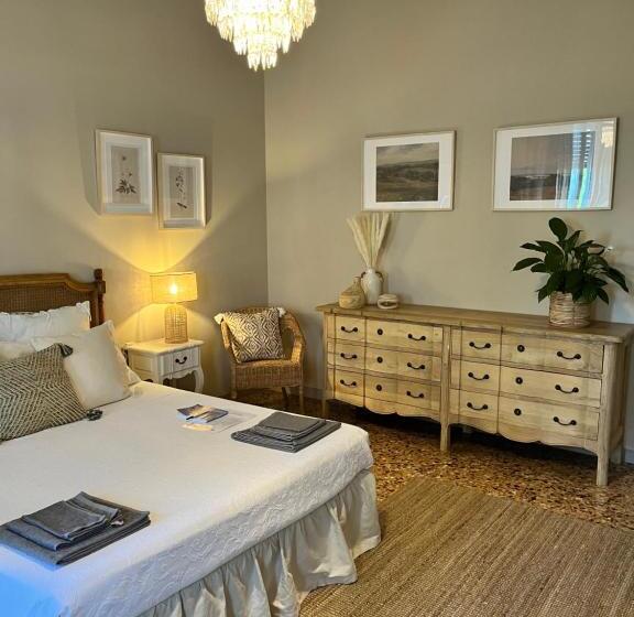 غرفة قياسية مطلّة علي الحديقة, Villa House And Garden B&b