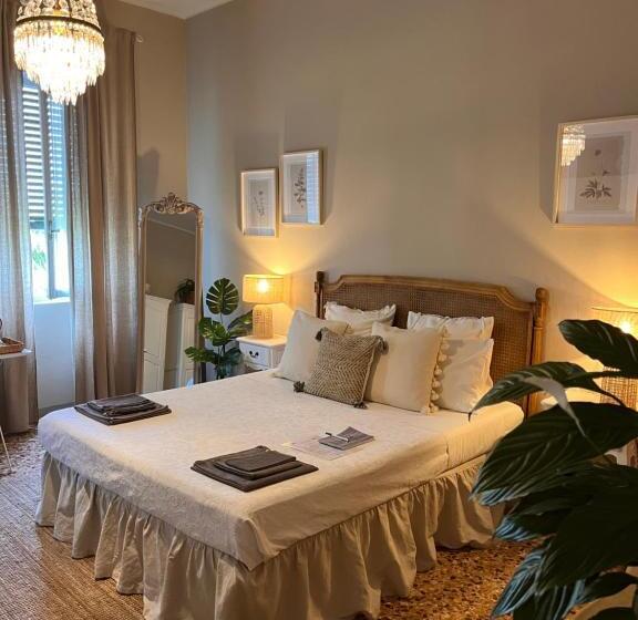 اتاق استاندارد با چشم‌انداز باغ, Villa House And Garden B&b