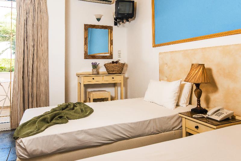 标准工作室, Yiannis Manos Hotel Resort