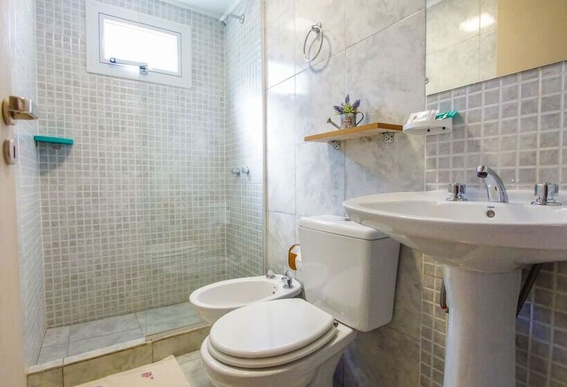 جناح, Amigo Del Mundo