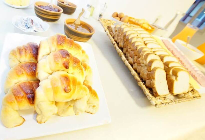 جناح, Amigo Del Mundo