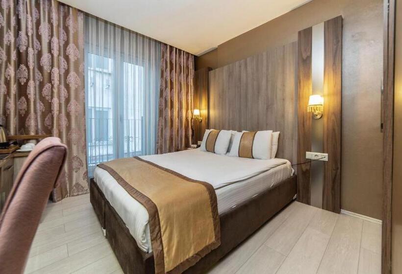 اتاق استاندارد یک نفره, Turk Inn Ferro