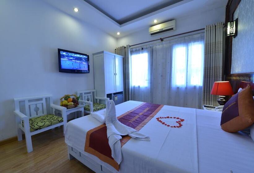 اتاق لوکس, Golden Time Hostel 3