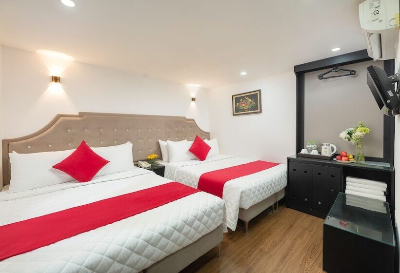 اتاق خانوادگی, Golden Time Hostel 3