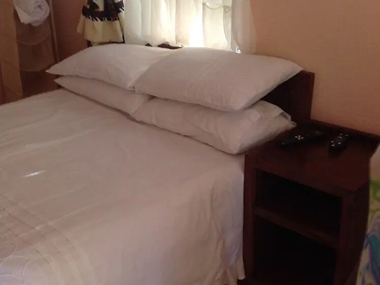 اتاق استاندارد, Lynn S Guest House