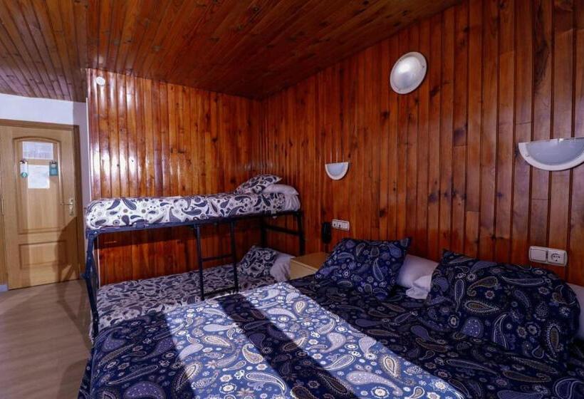 اتاق استاندارد چهار تخته, Merino