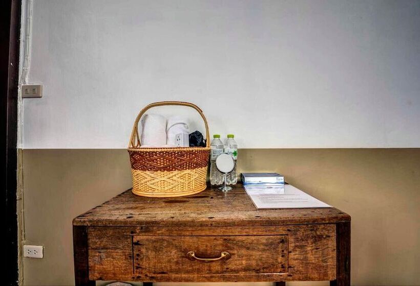 غرفة قياسية, Doubletree House