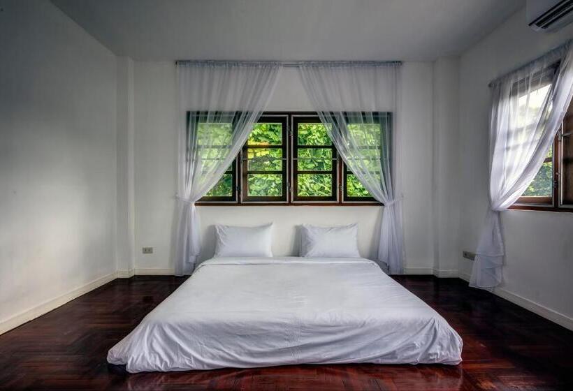 غرفة سوبيريور عائلية, Doubletree House