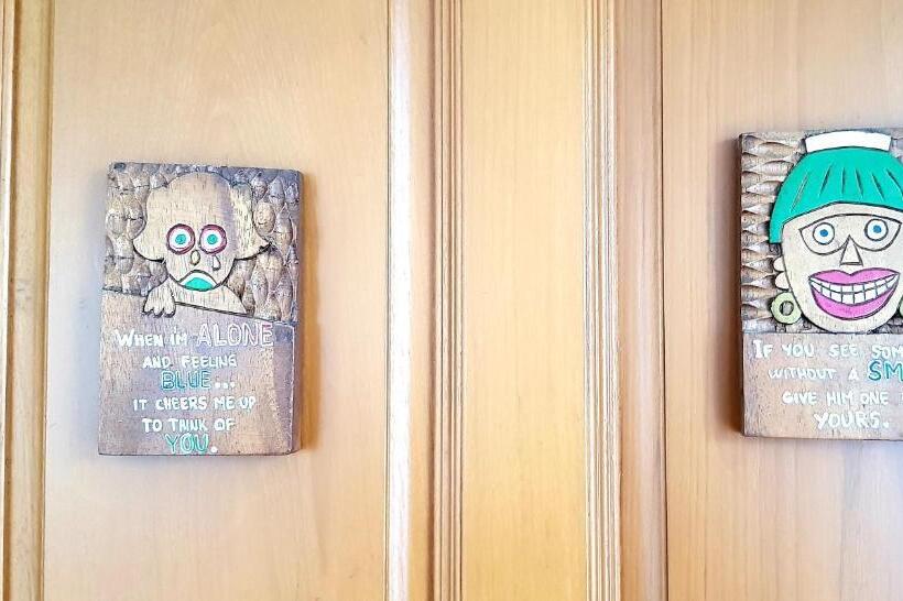 غرفة قياسية فردية حمام مشترك, Doubletree House