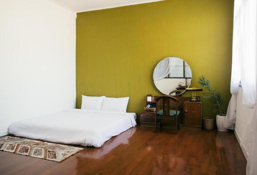 غرفة قياسية, Doubletree House