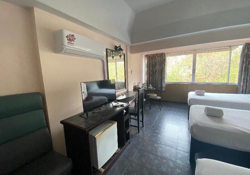 Delüks Üç Kişilik Oda, Kim City